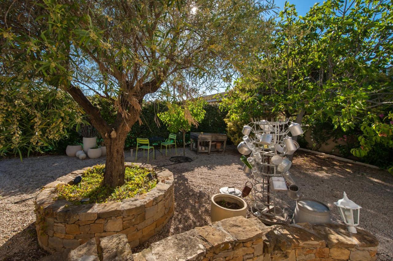 Villa Deidière 6pers/piscine/pétanque/clim Saint-Cyr-sur-Mer Esterno foto